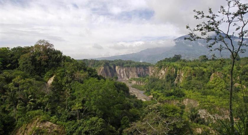 Hotel Benteng Bukittinggi Ngoại thất bức ảnh