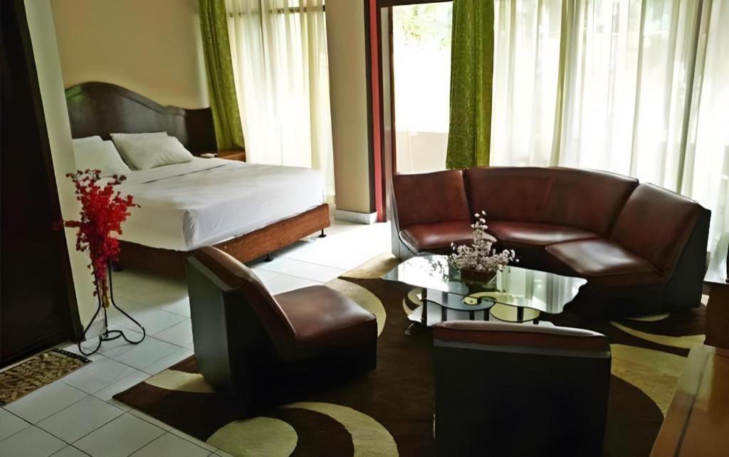 Hotel Benteng Bukittinggi Ngoại thất bức ảnh